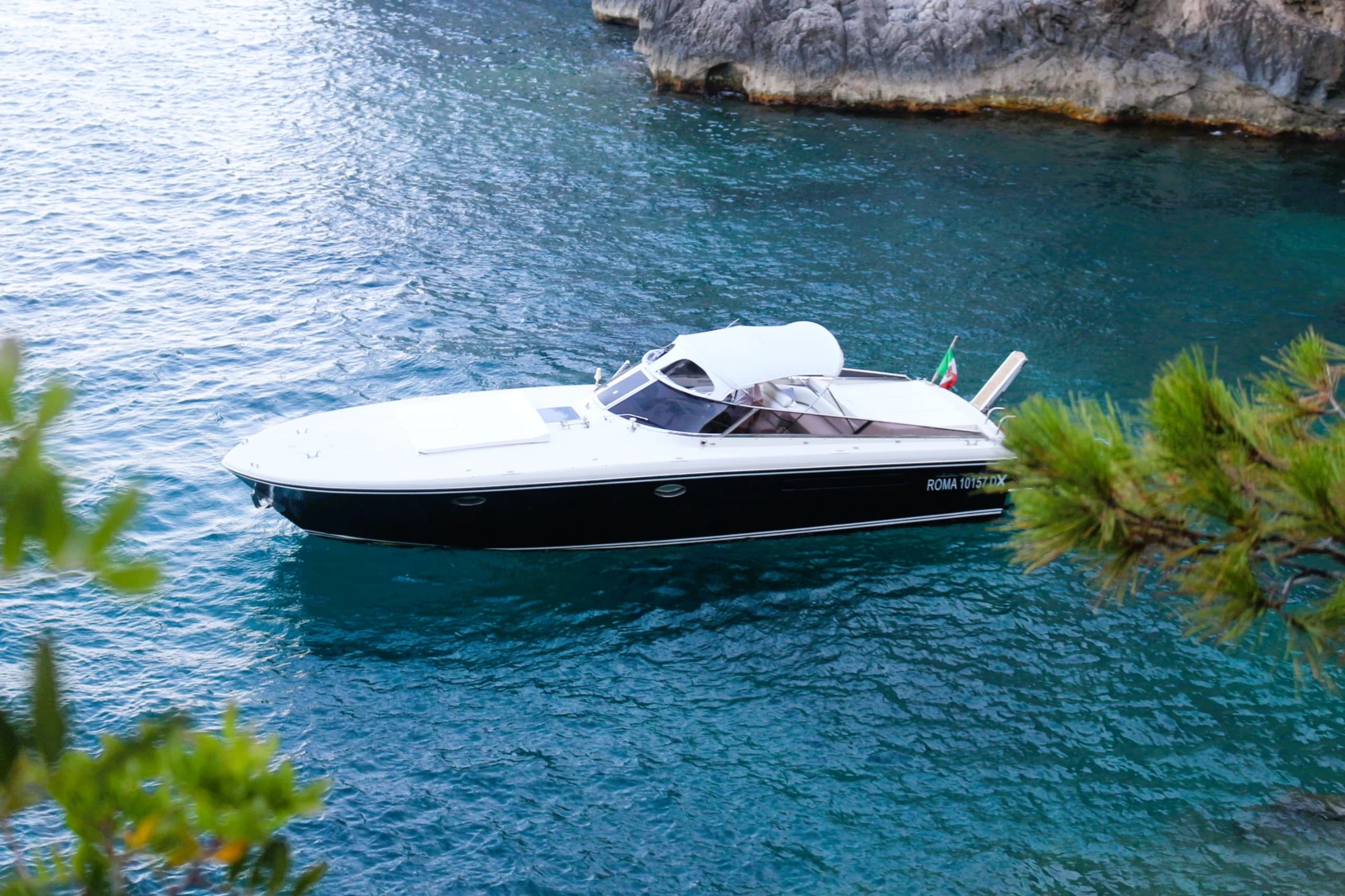 Itama 40 a Capri